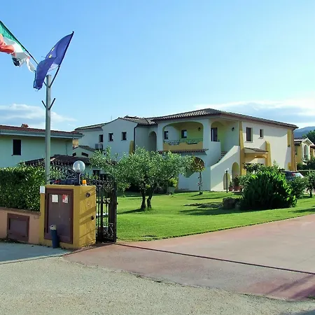 Case Vacanze San Silvestro Apartment Budoni